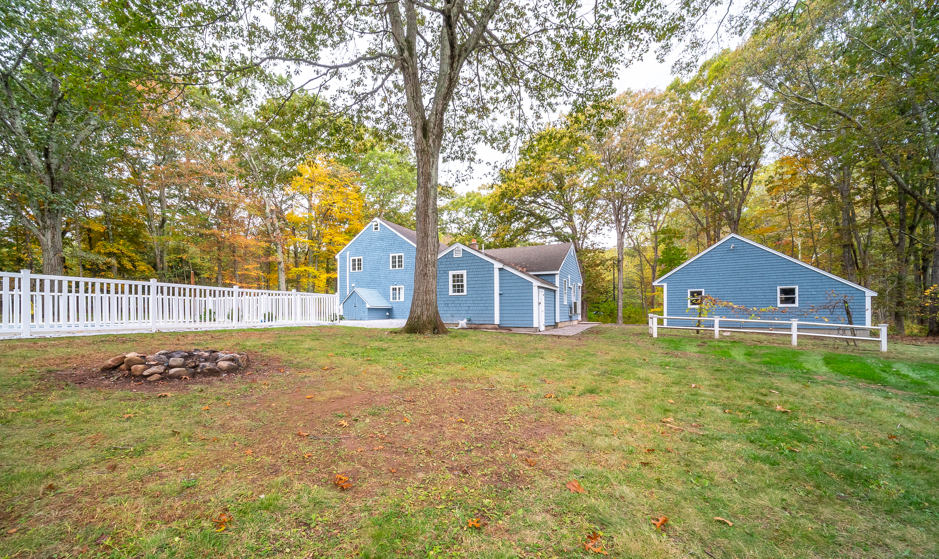 882 Killingworth Road