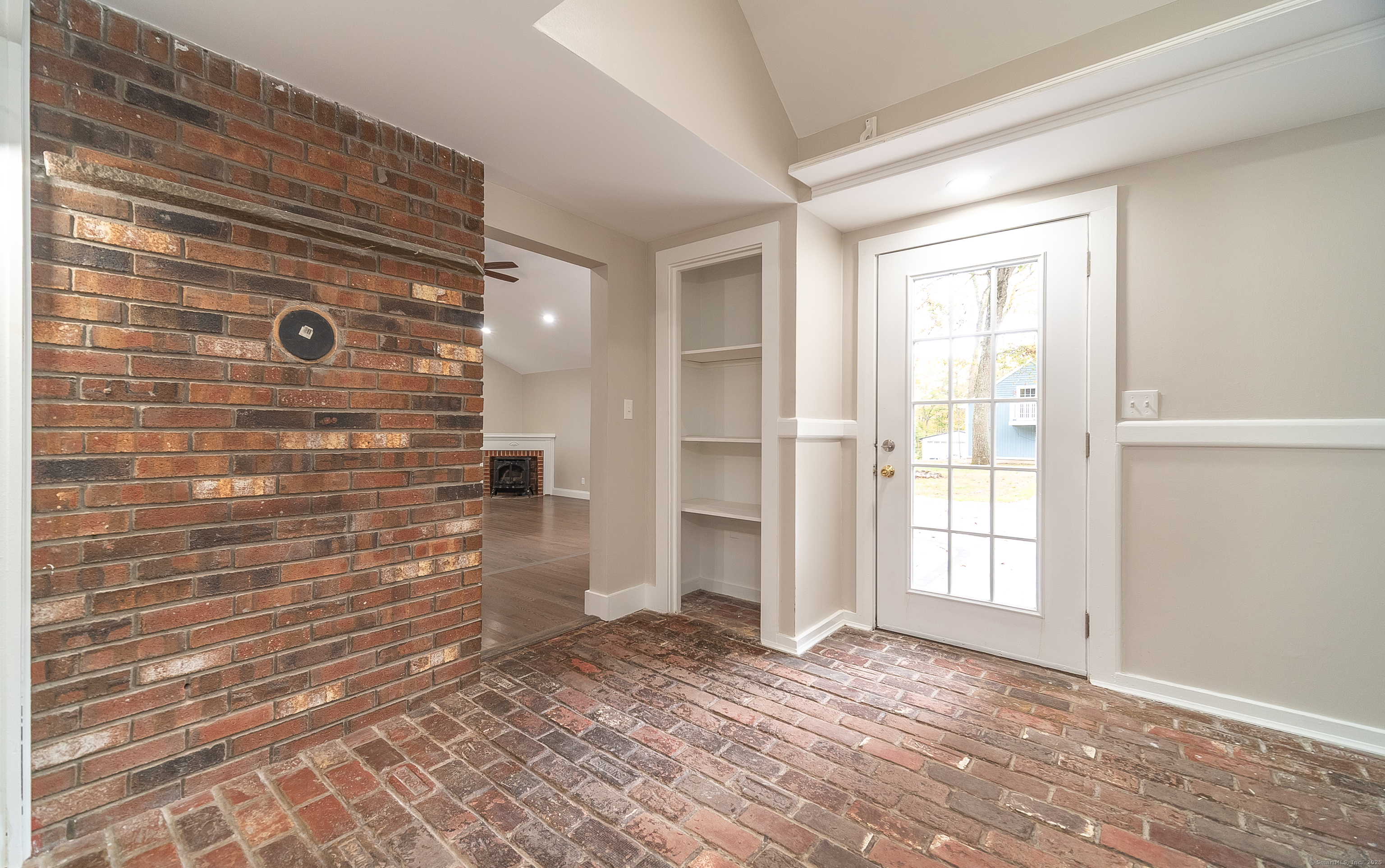 882 Killingworth Road