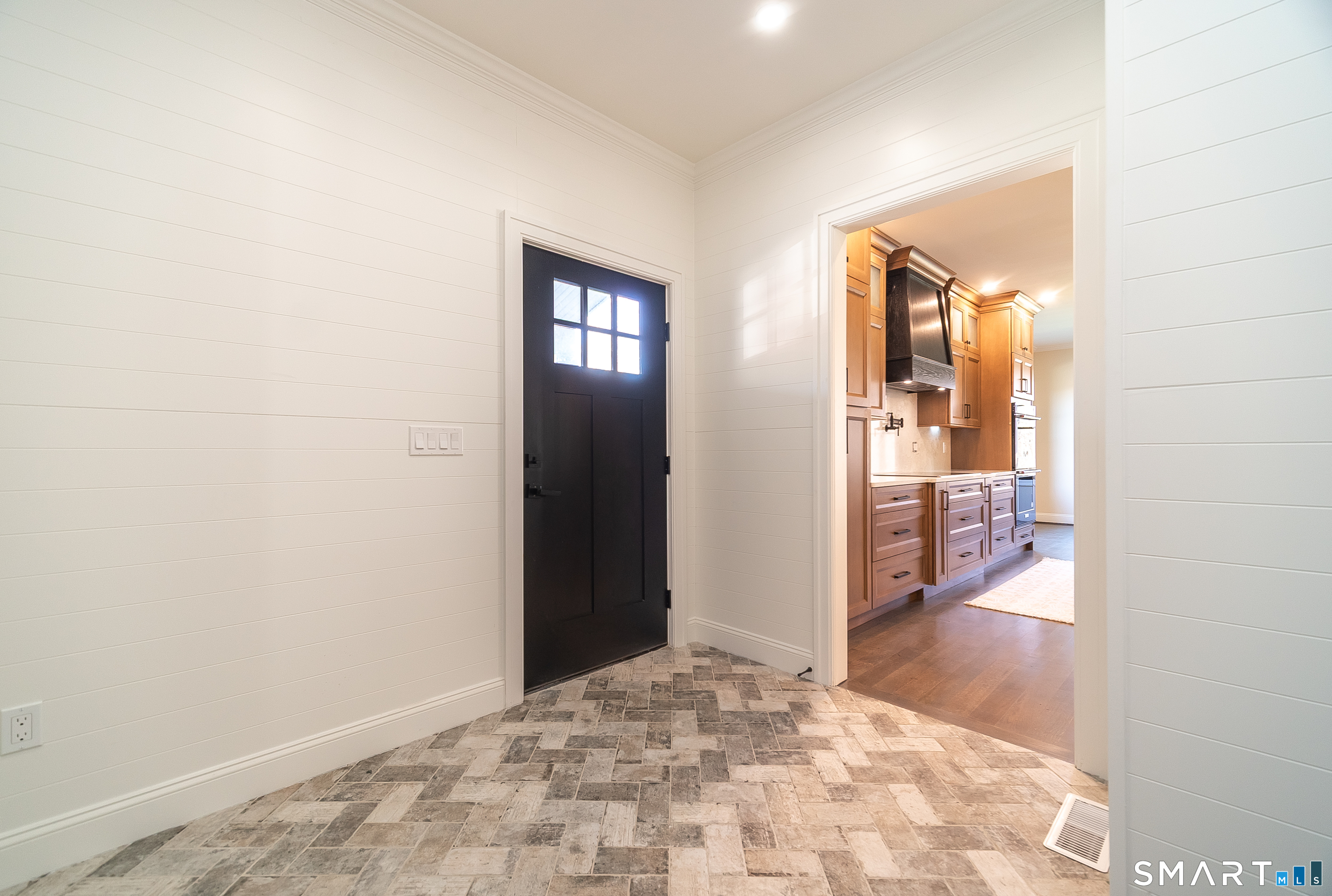 195 Silver Springs Drive