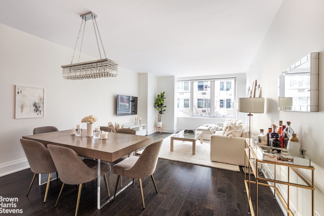 50 RIVERSIDE Boulevard 3H
