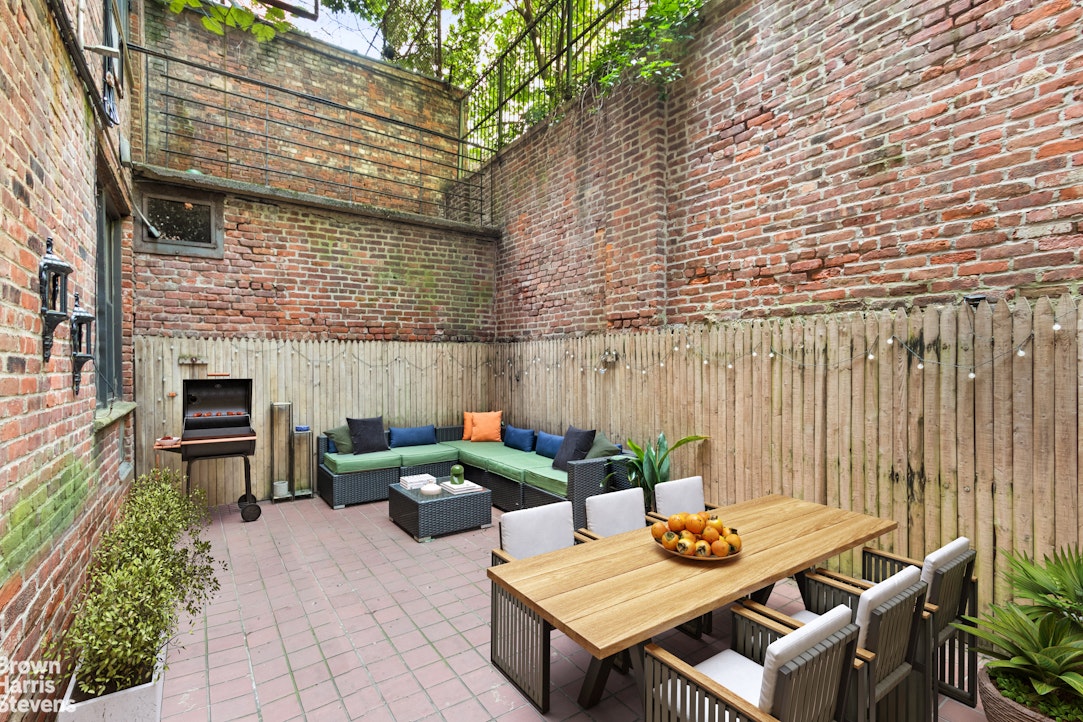 439 E 88TH Street A