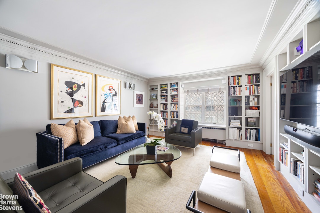 239 WAVERLY Place MAIS