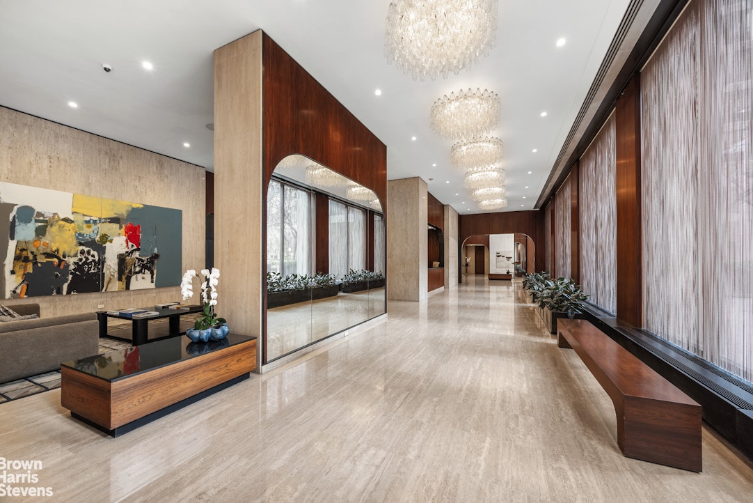 425 E 58TH Street 26B