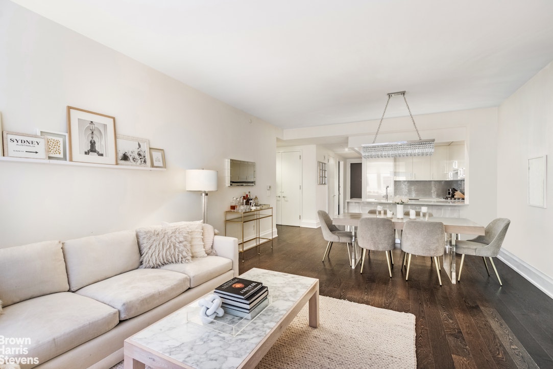 50 RIVERSIDE Boulevard 3H