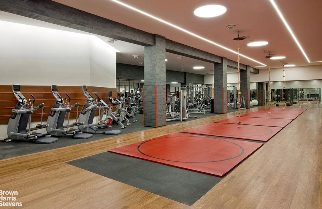 50 RIVERSIDE Boulevard 3H