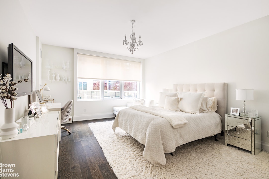 50 RIVERSIDE Boulevard 3H