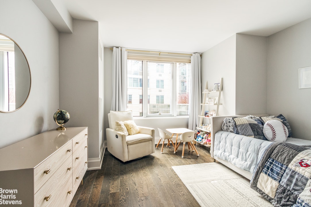 50 RIVERSIDE Boulevard 3H