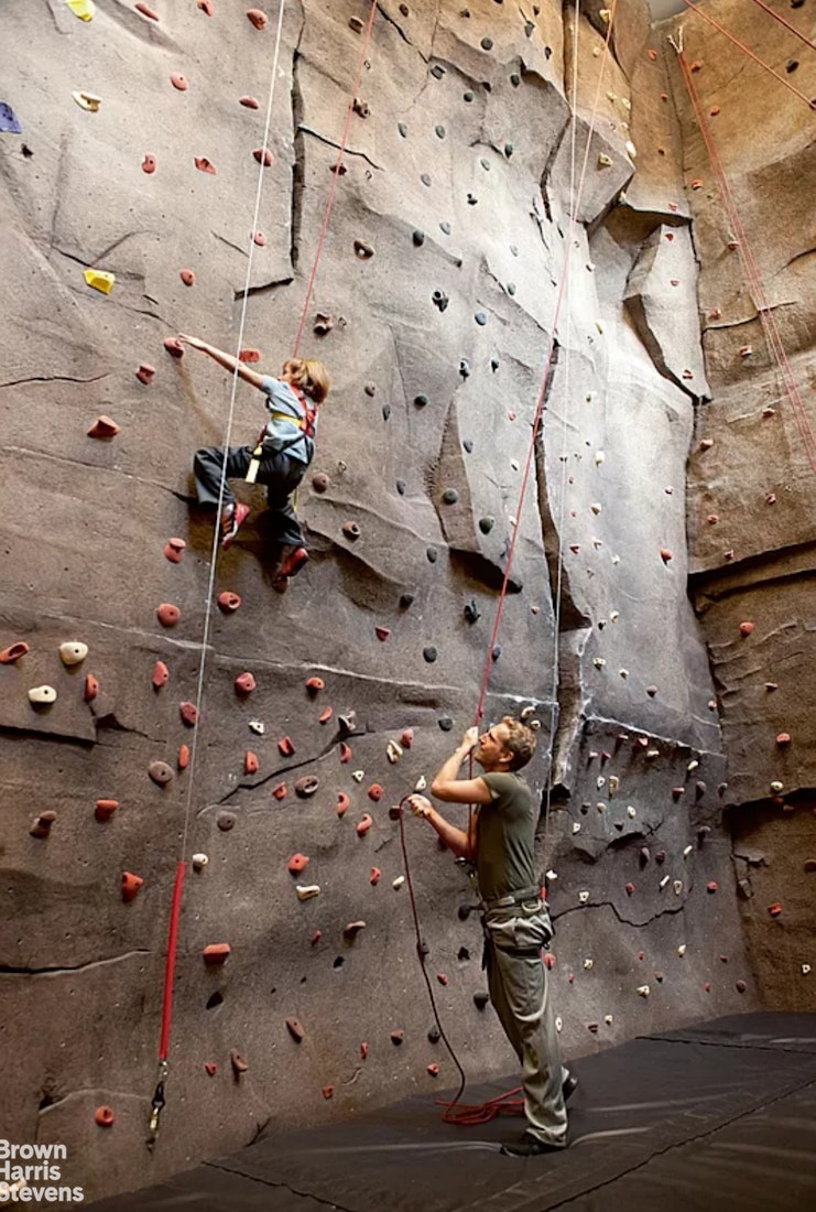 50 RIVERSIDE Boulevard 3H