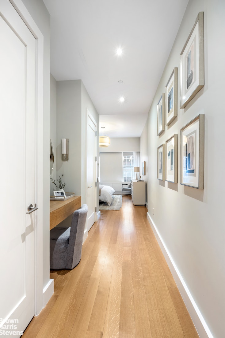 15 HUBERT Street PHB