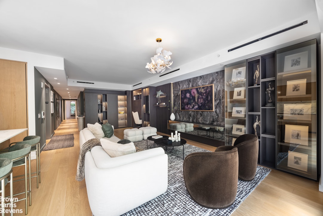 139 E 23RD Street 3