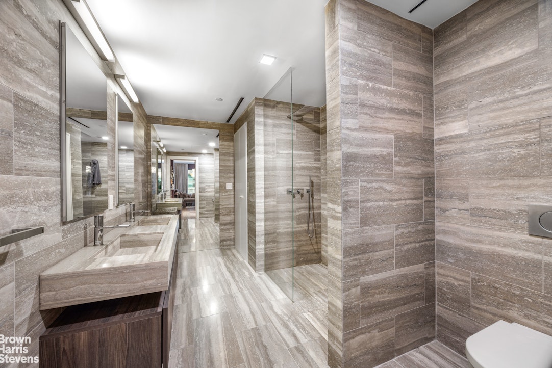 139 E 23RD Street 3