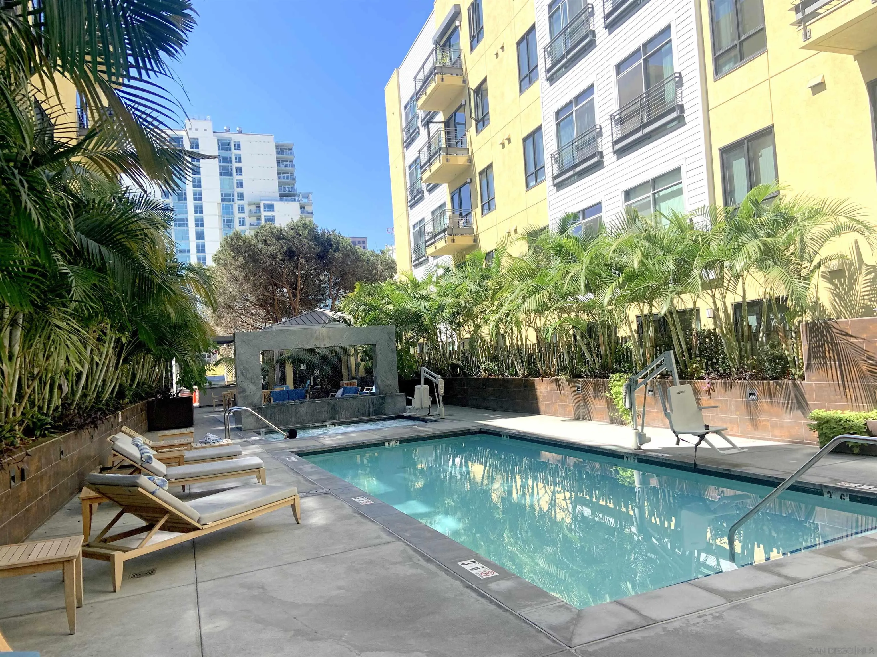 889 Date St Unit 134