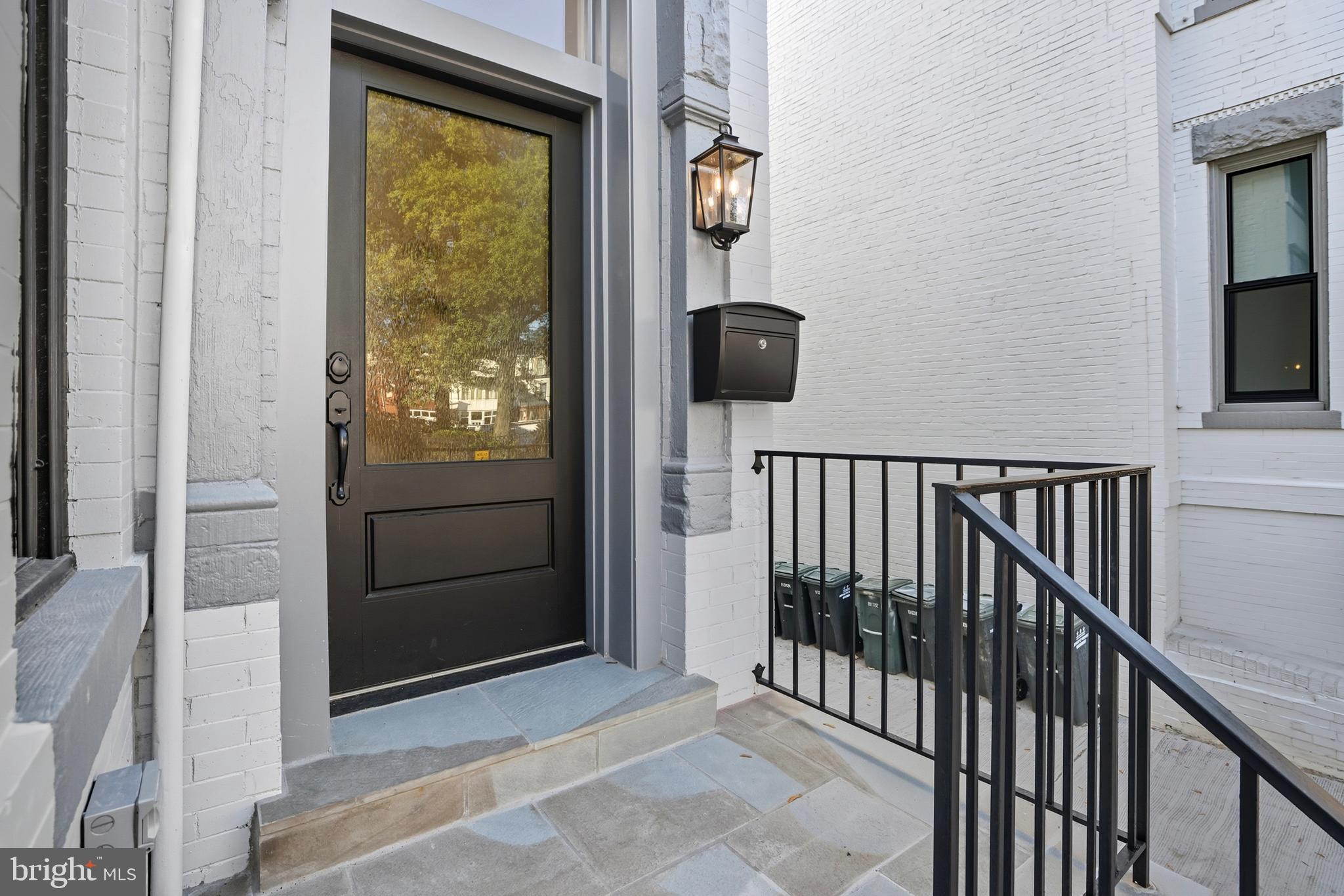 910 WESTMINSTER STREET NW