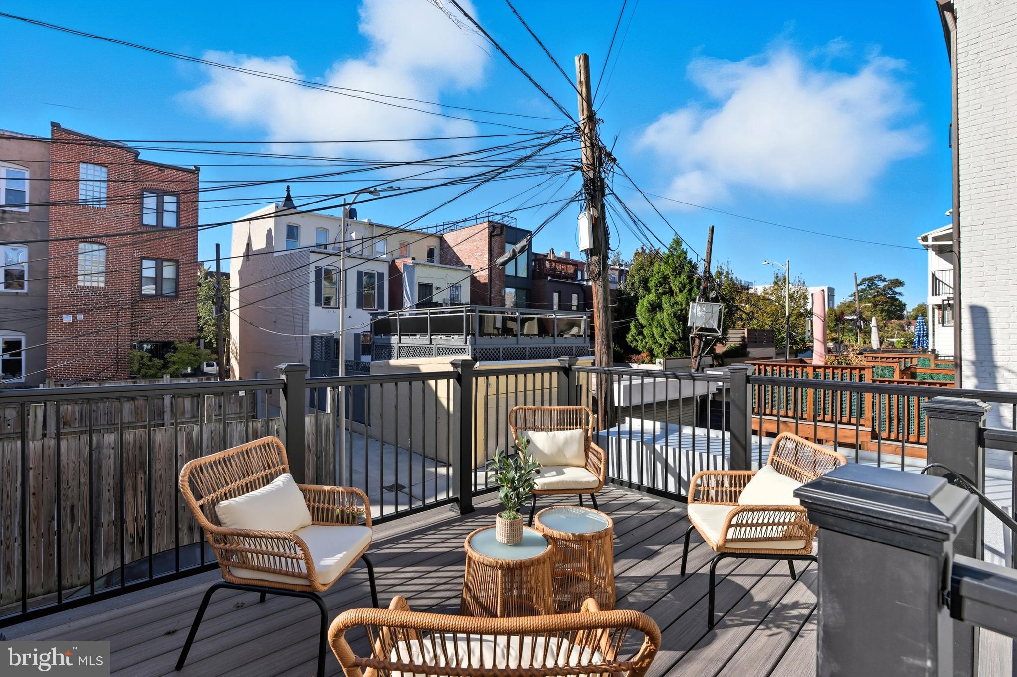 910 WESTMINSTER STREET NW