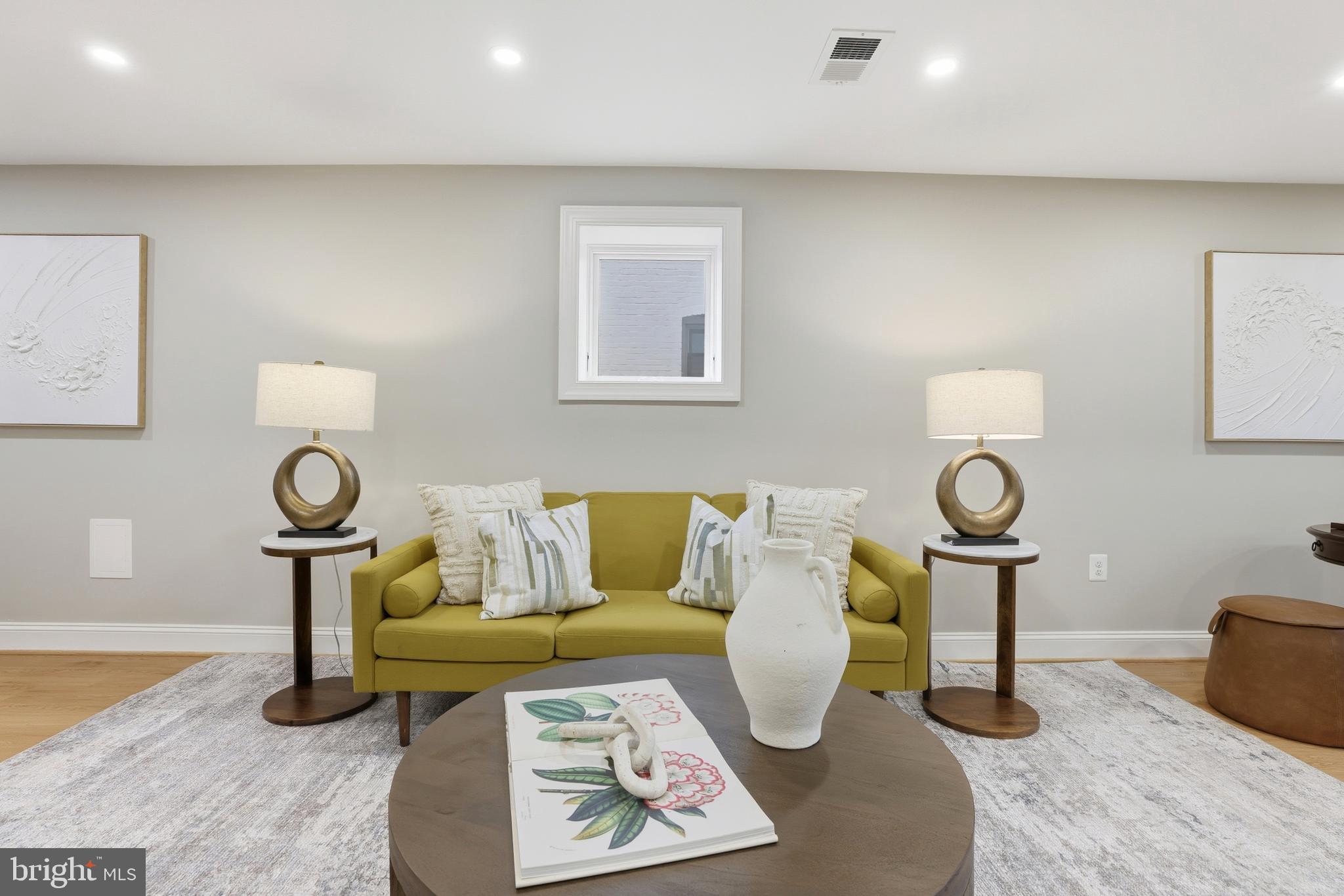 910 WESTMINSTER STREET NW