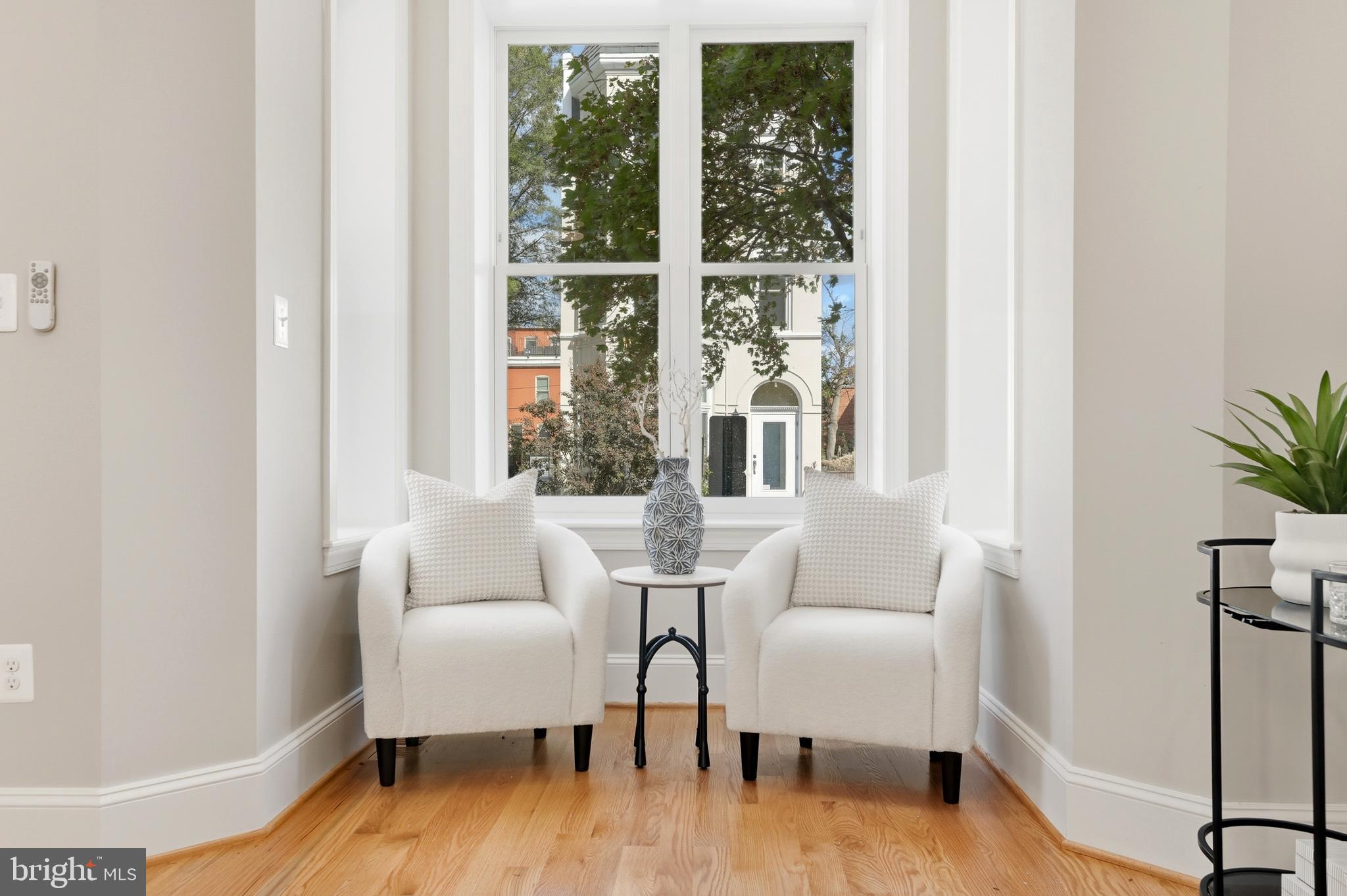 910 WESTMINSTER STREET NW