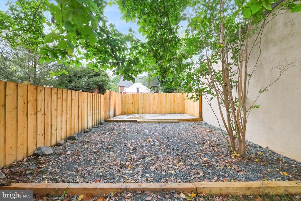 1614 DECATUR STREET NW