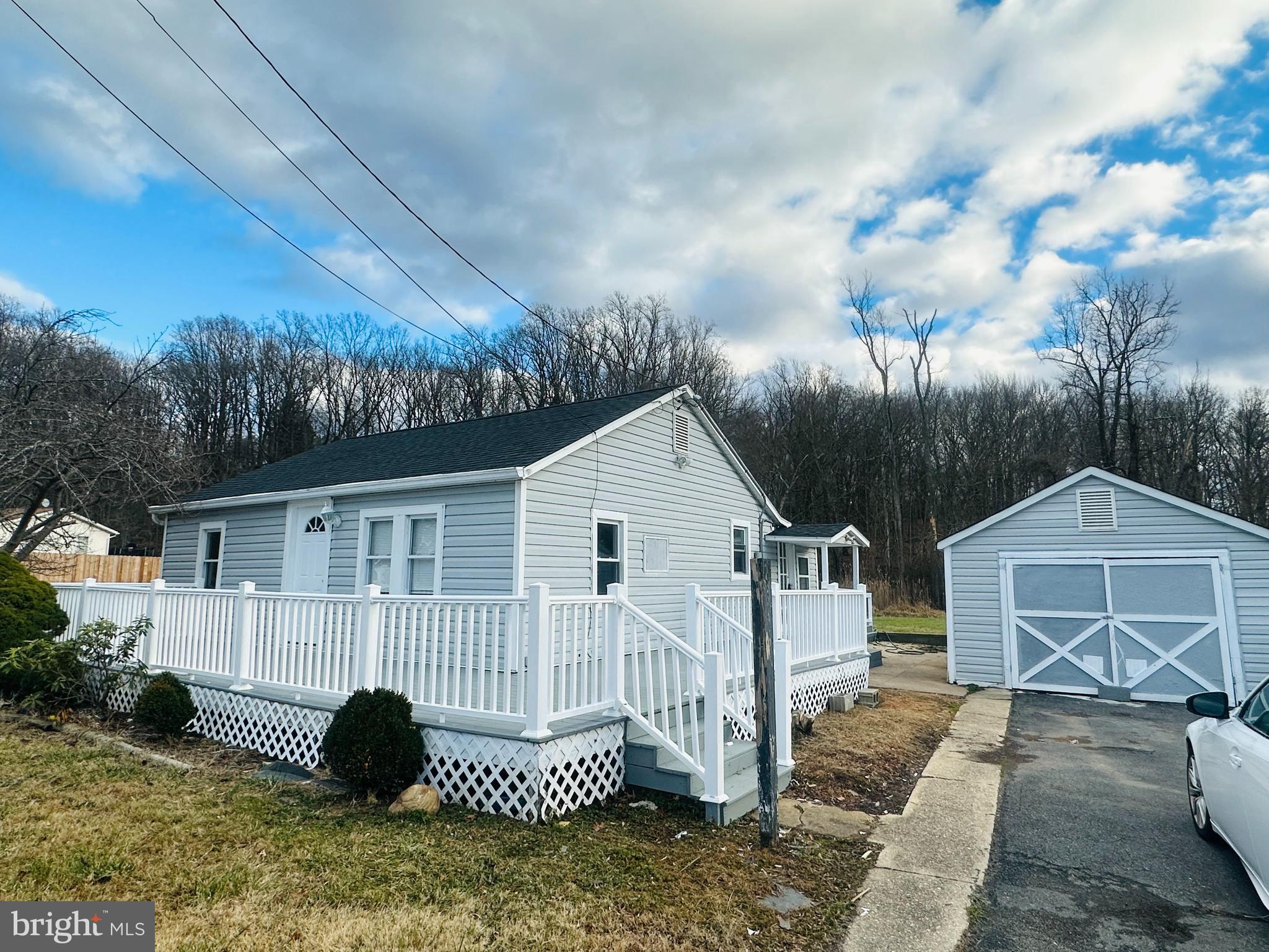 80 Red Hill Rd