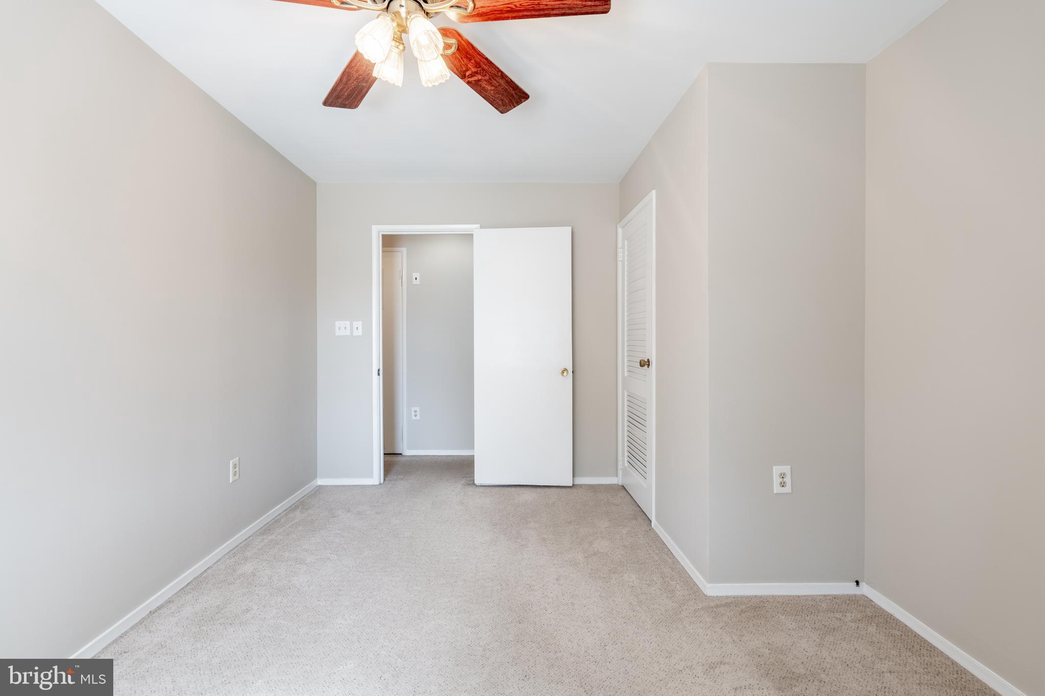 122 Hahn Rd