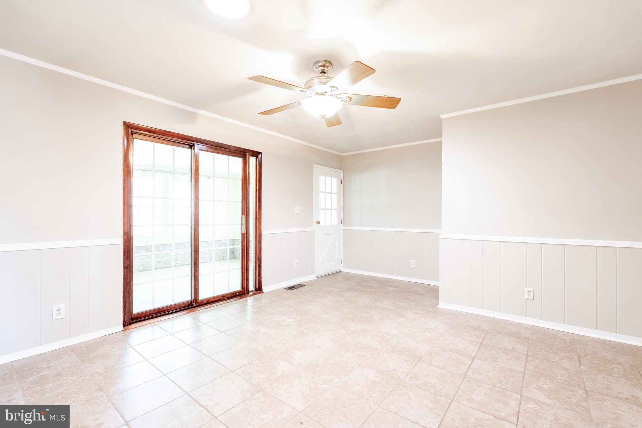 122 Hahn Rd