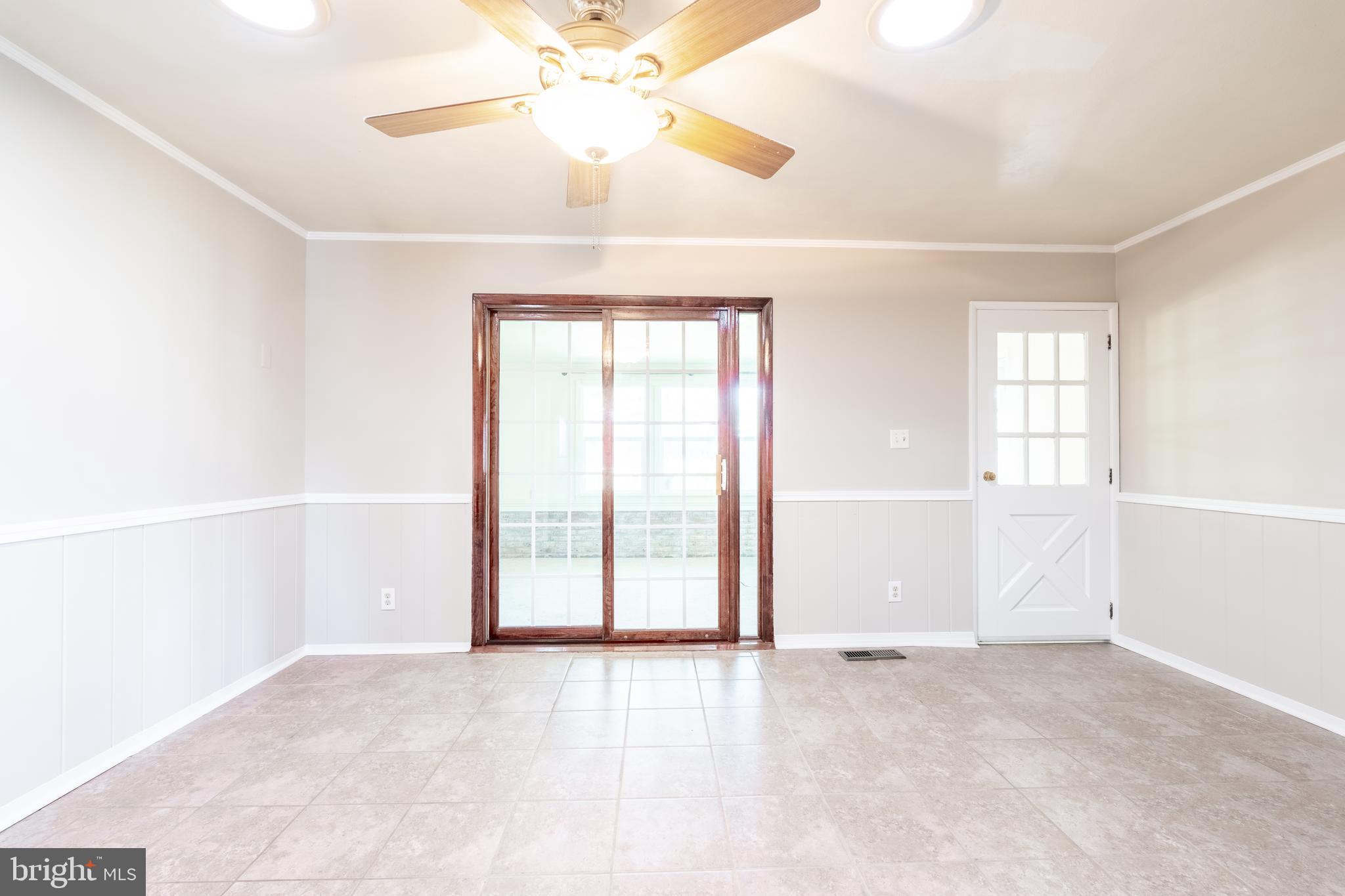 122 Hahn Rd