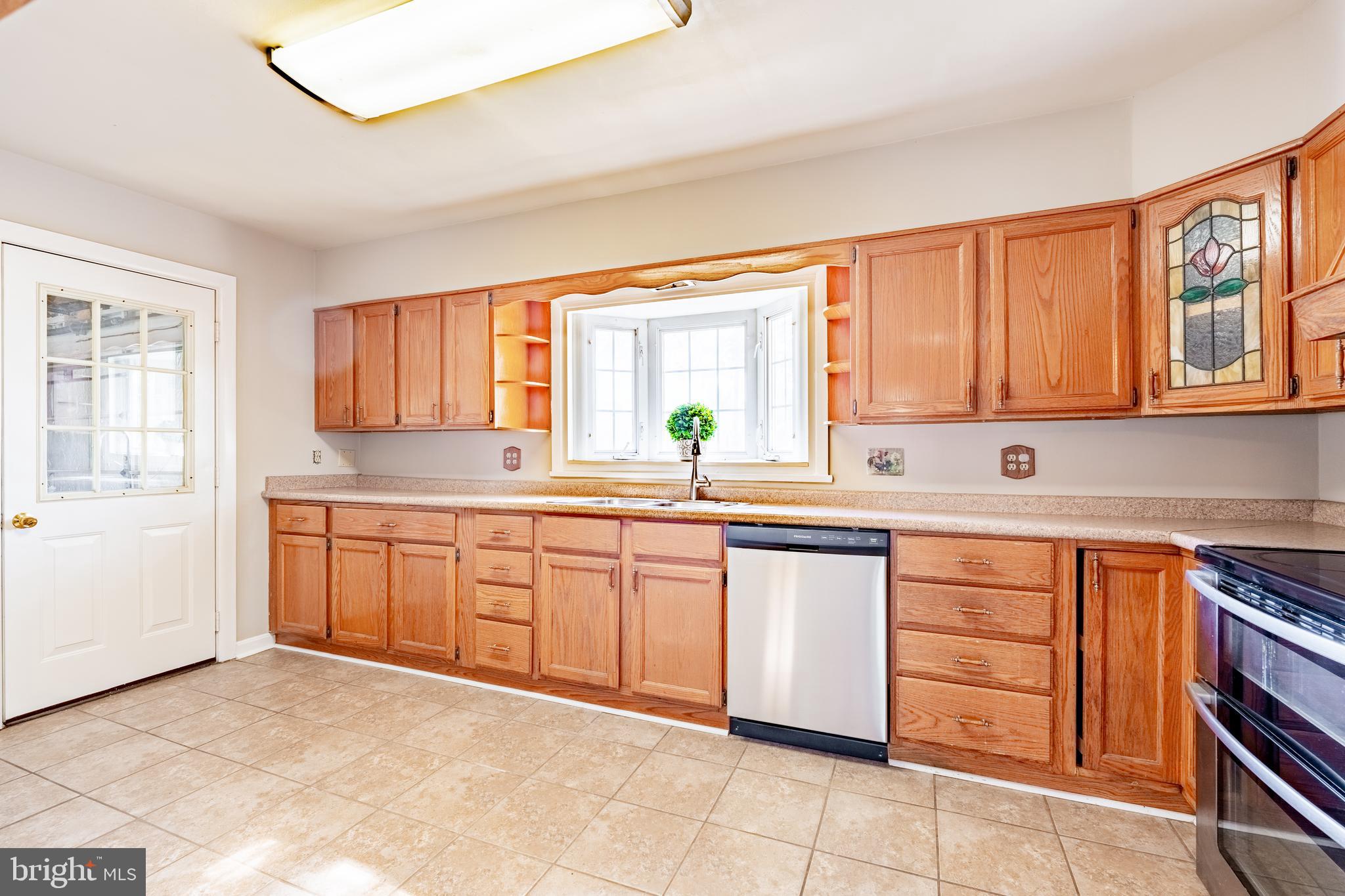 122 Hahn Rd