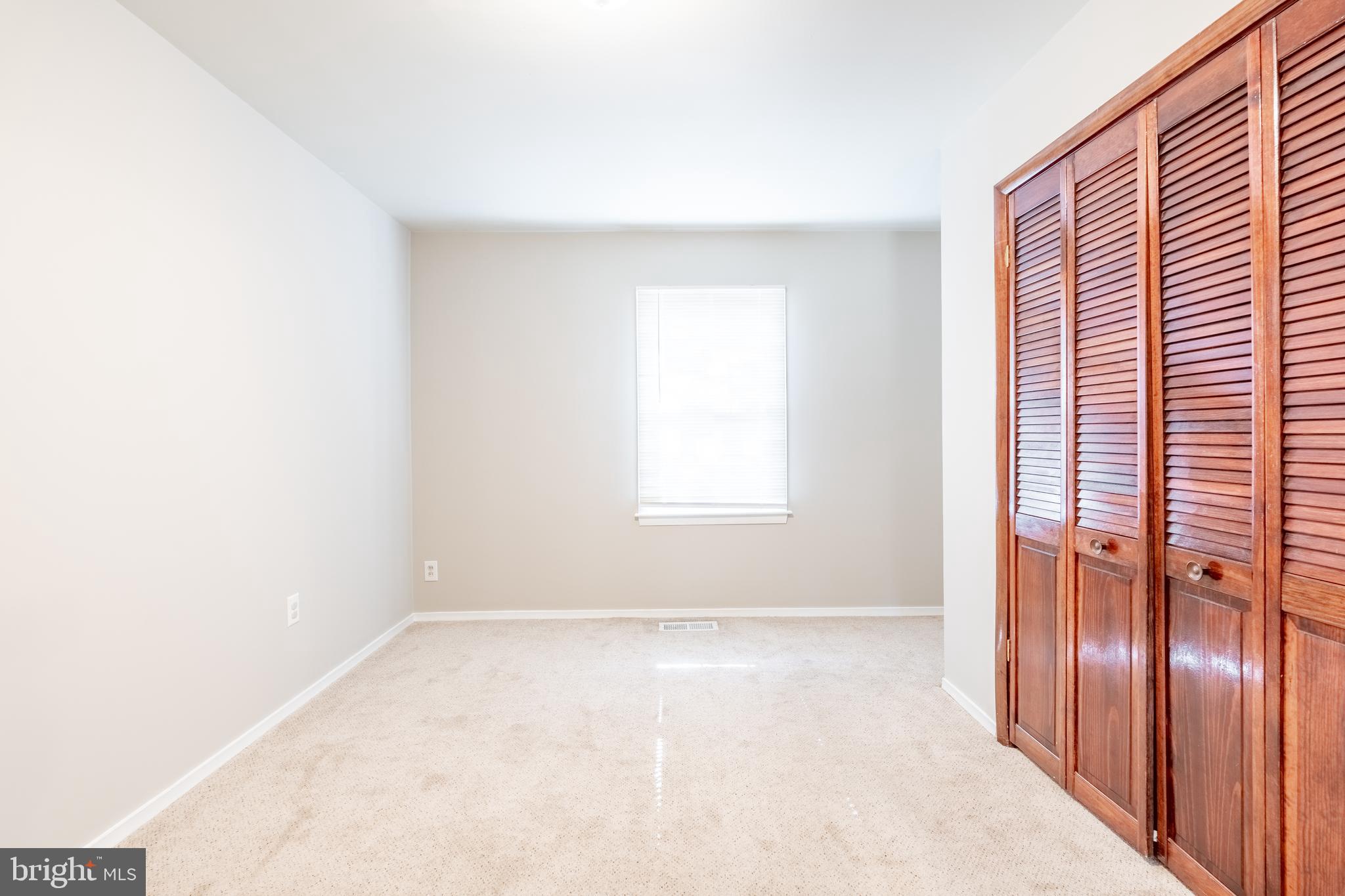 122 Hahn Rd