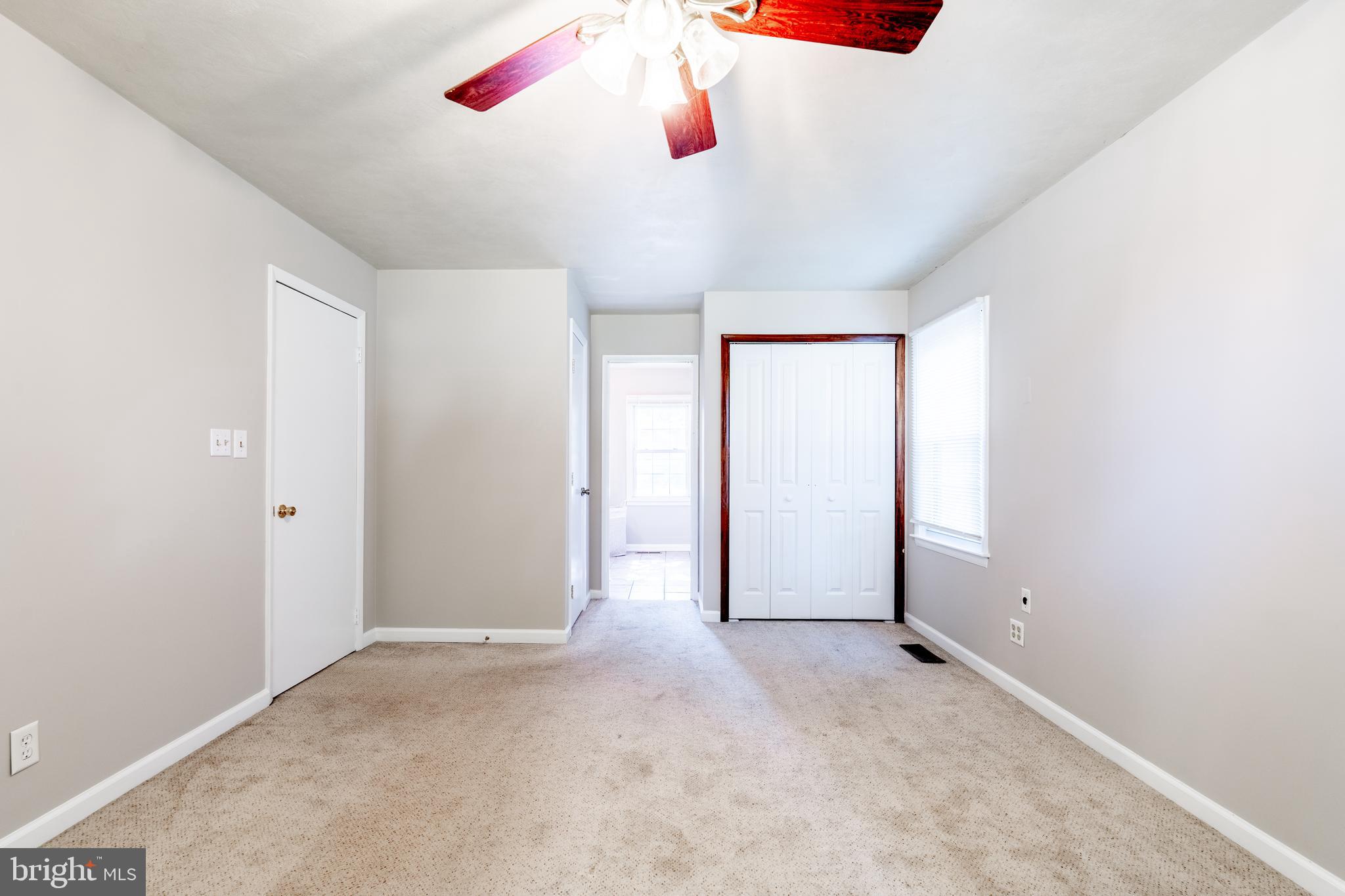 122 Hahn Rd