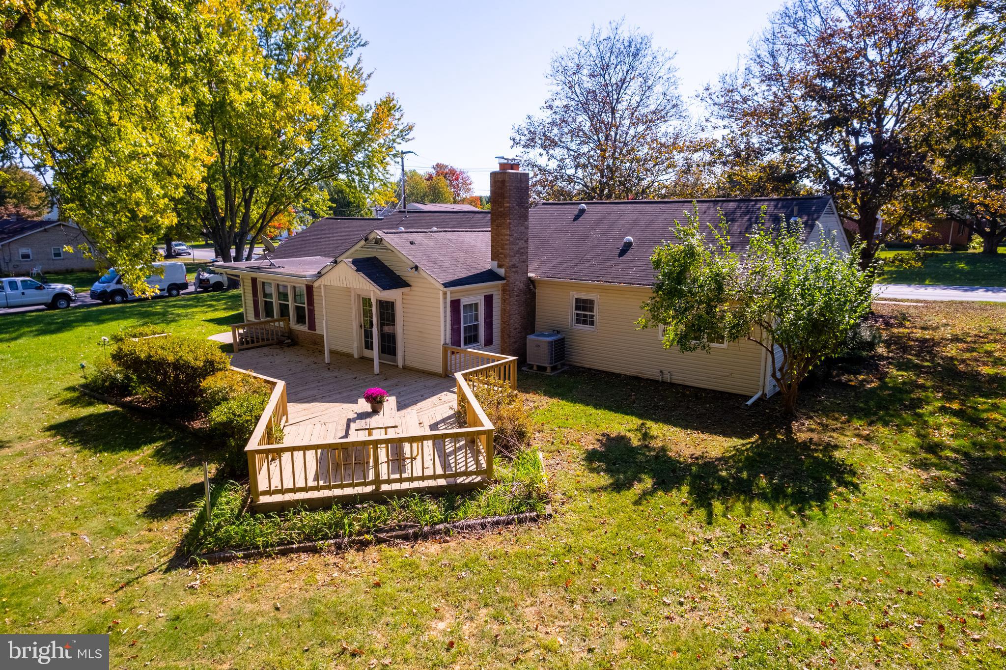 122 Hahn Rd