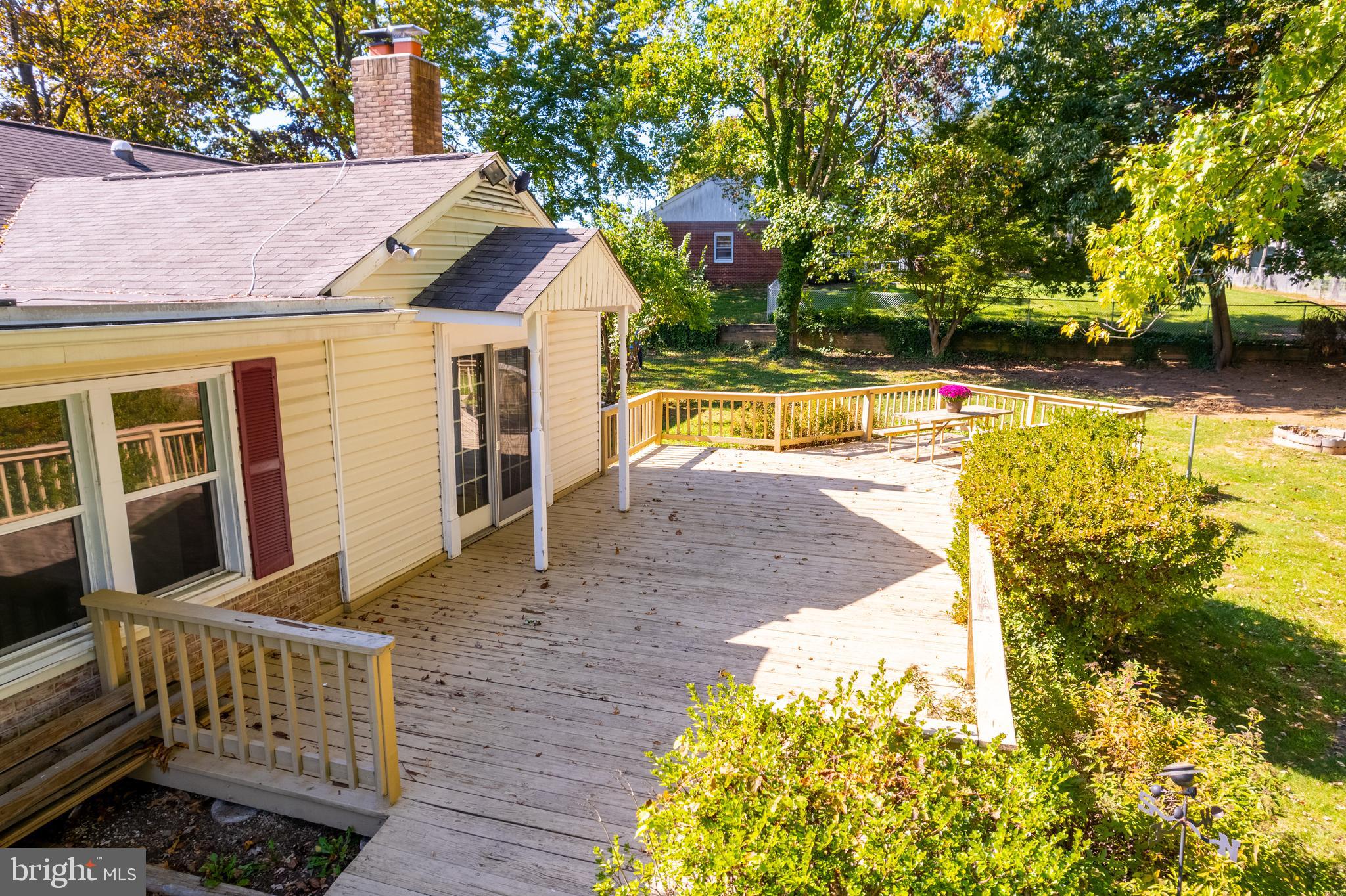 122 Hahn Rd