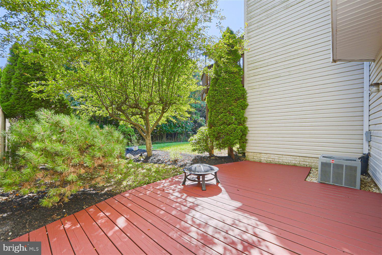 2036 Rosecrans Ct
