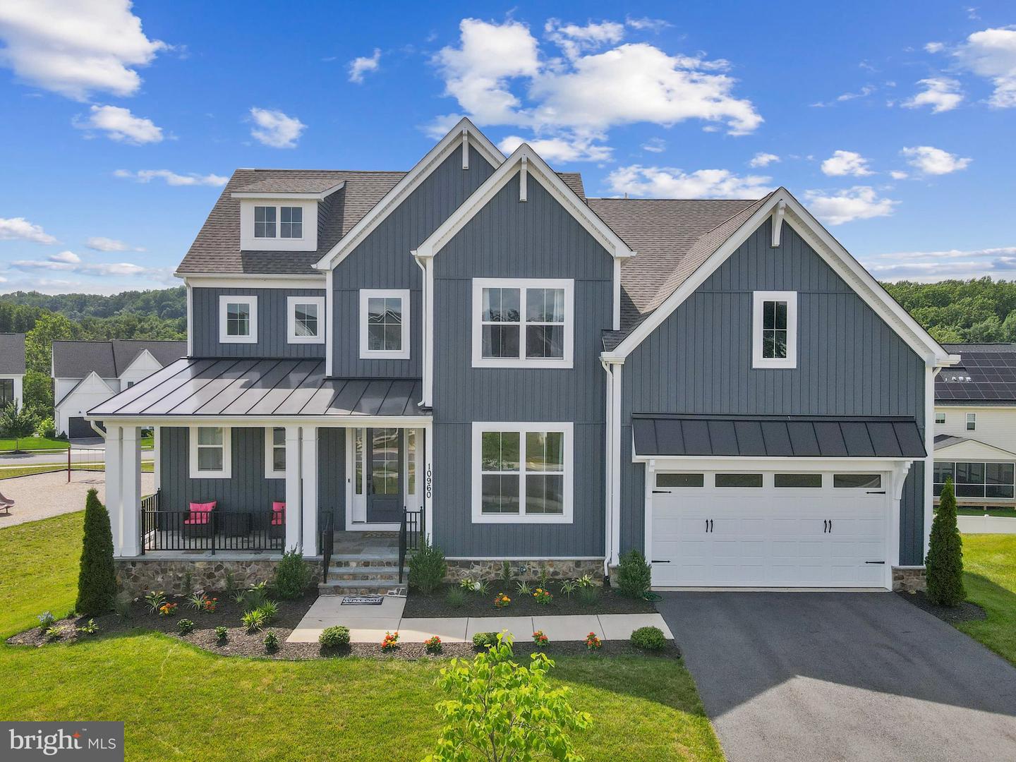 10960 Tavern Mews