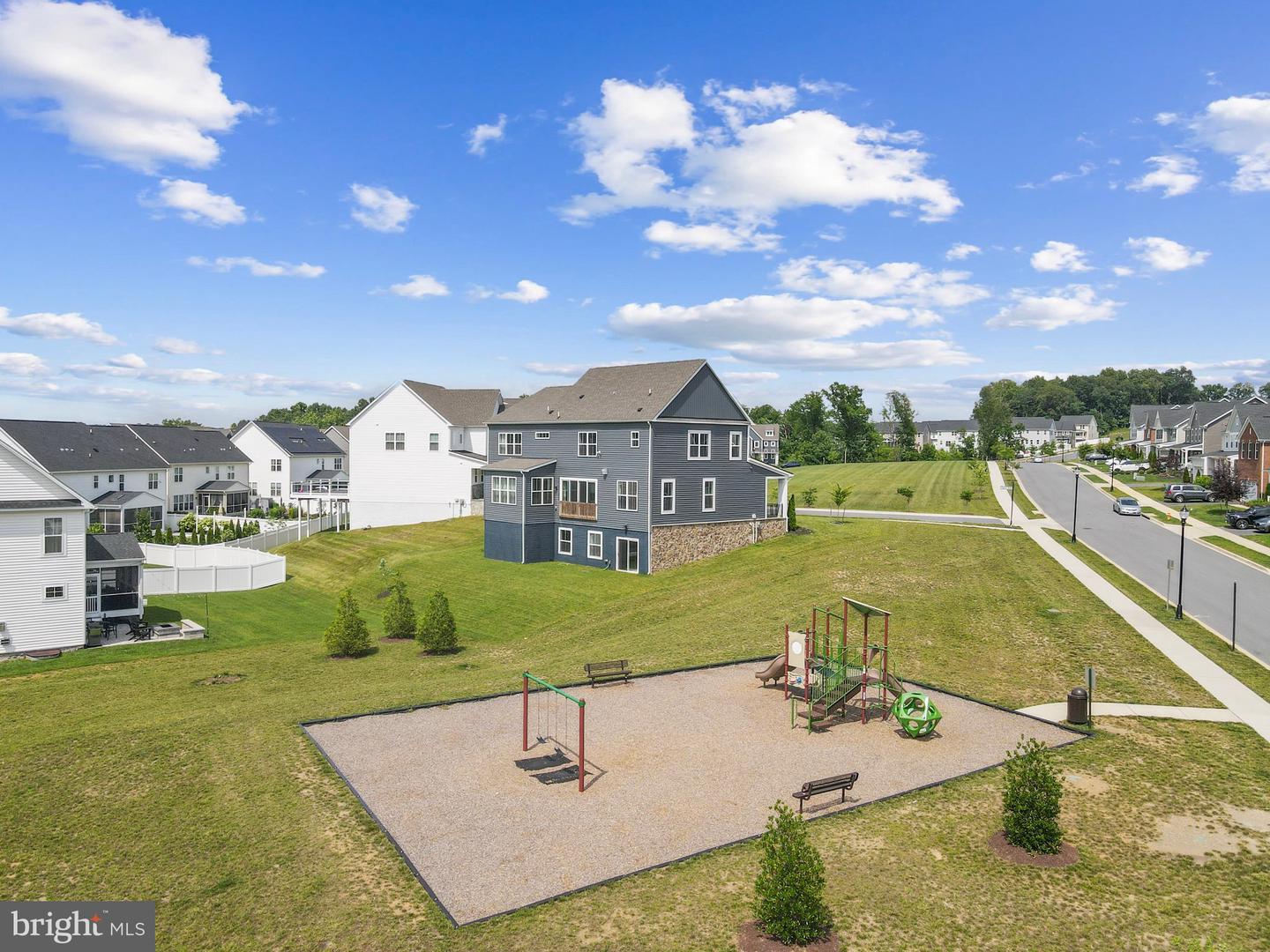 10960 Tavern Mews