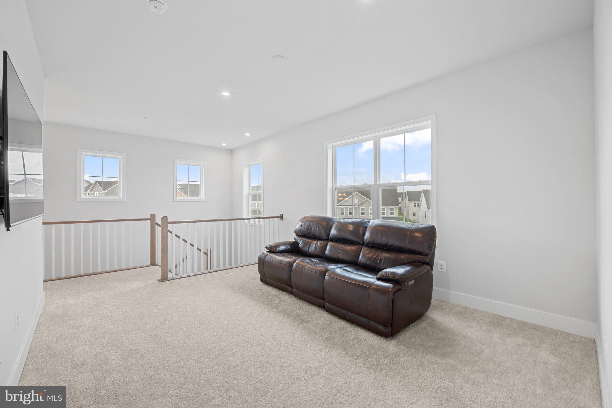 10960 Tavern Mews