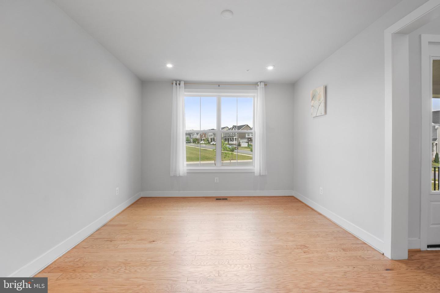 10960 Tavern Mews
