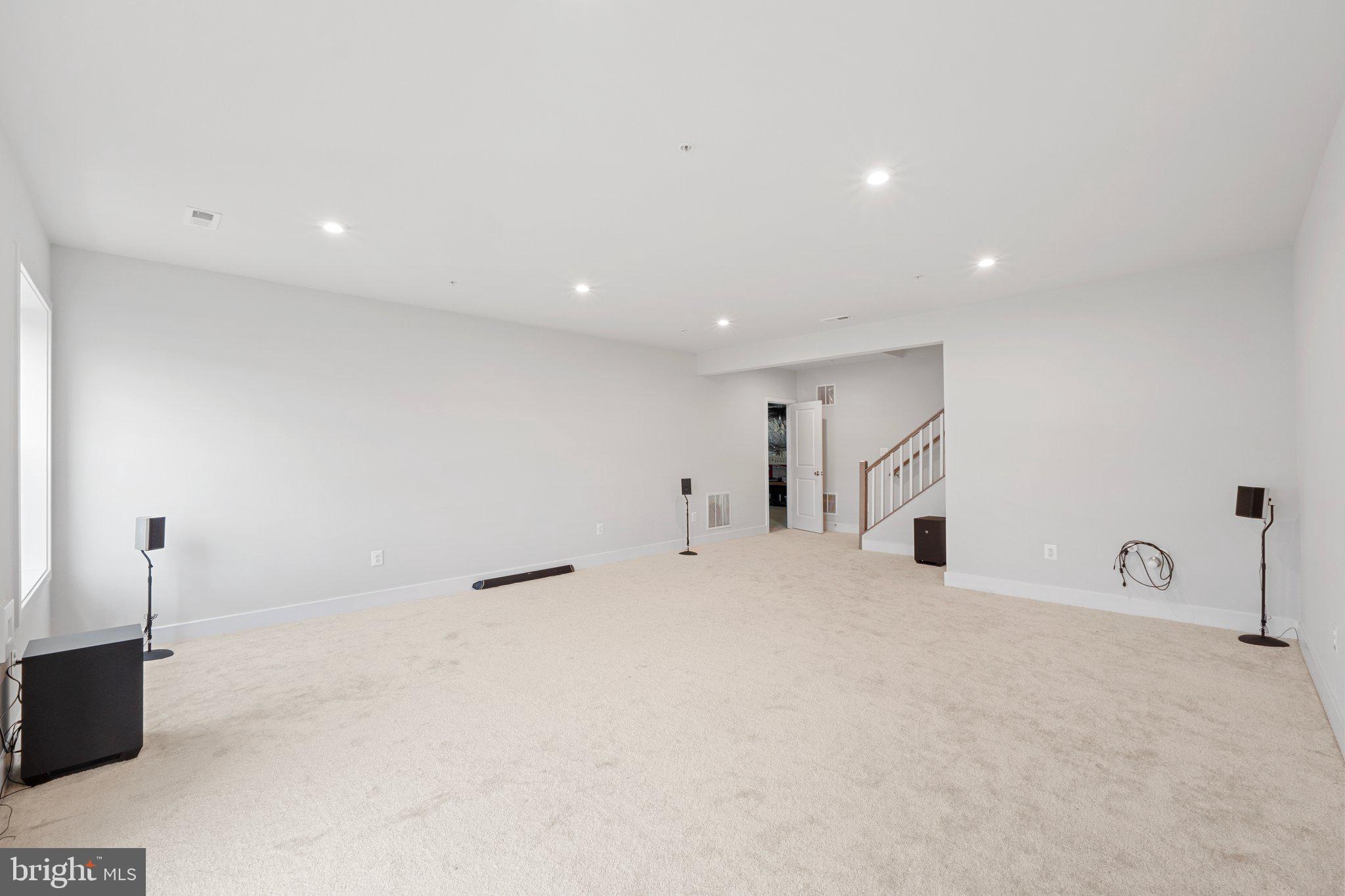 10960 Tavern Mews
