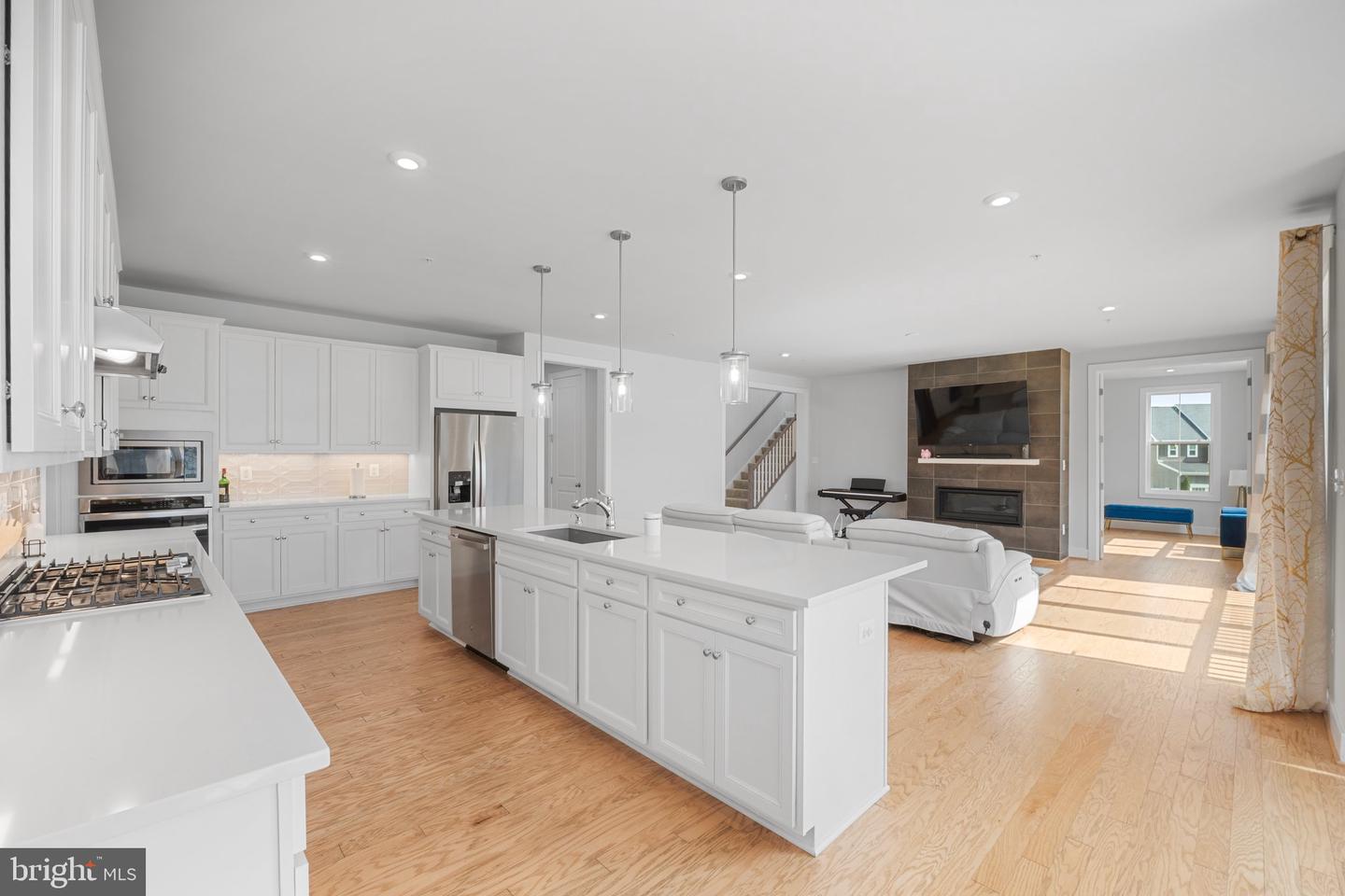 10960 Tavern Mews