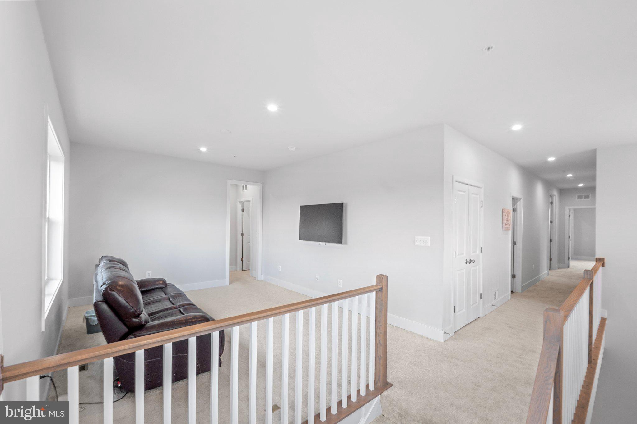 10960 Tavern Mews