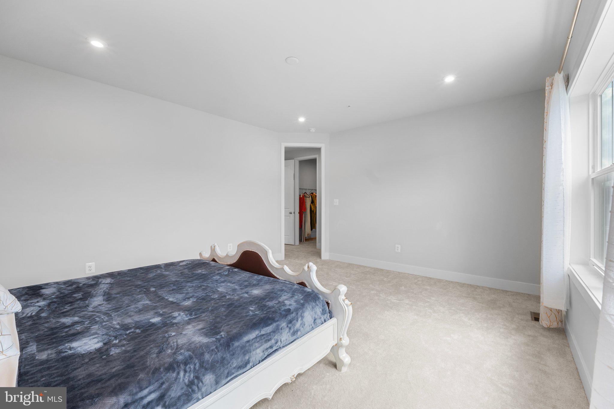 10960 Tavern Mews