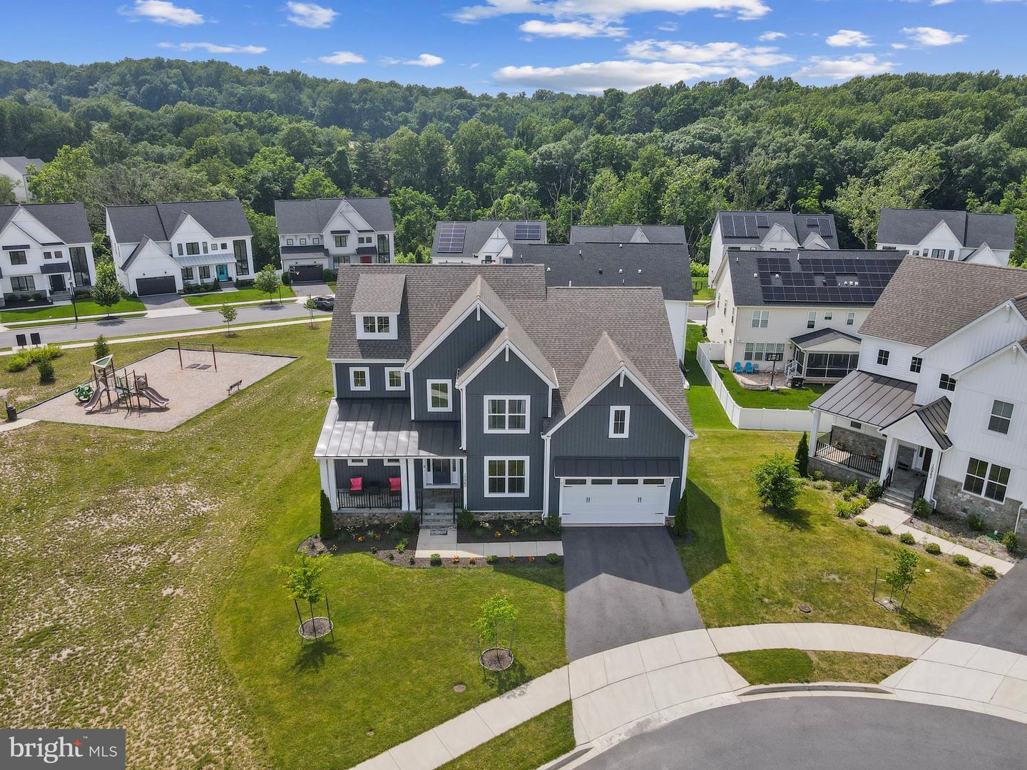 10960 Tavern Mews