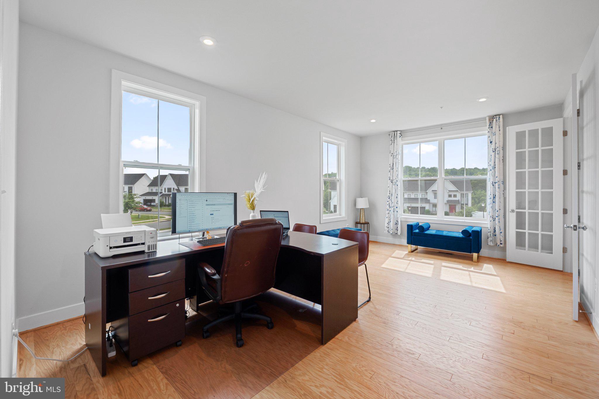 10960 Tavern Mews