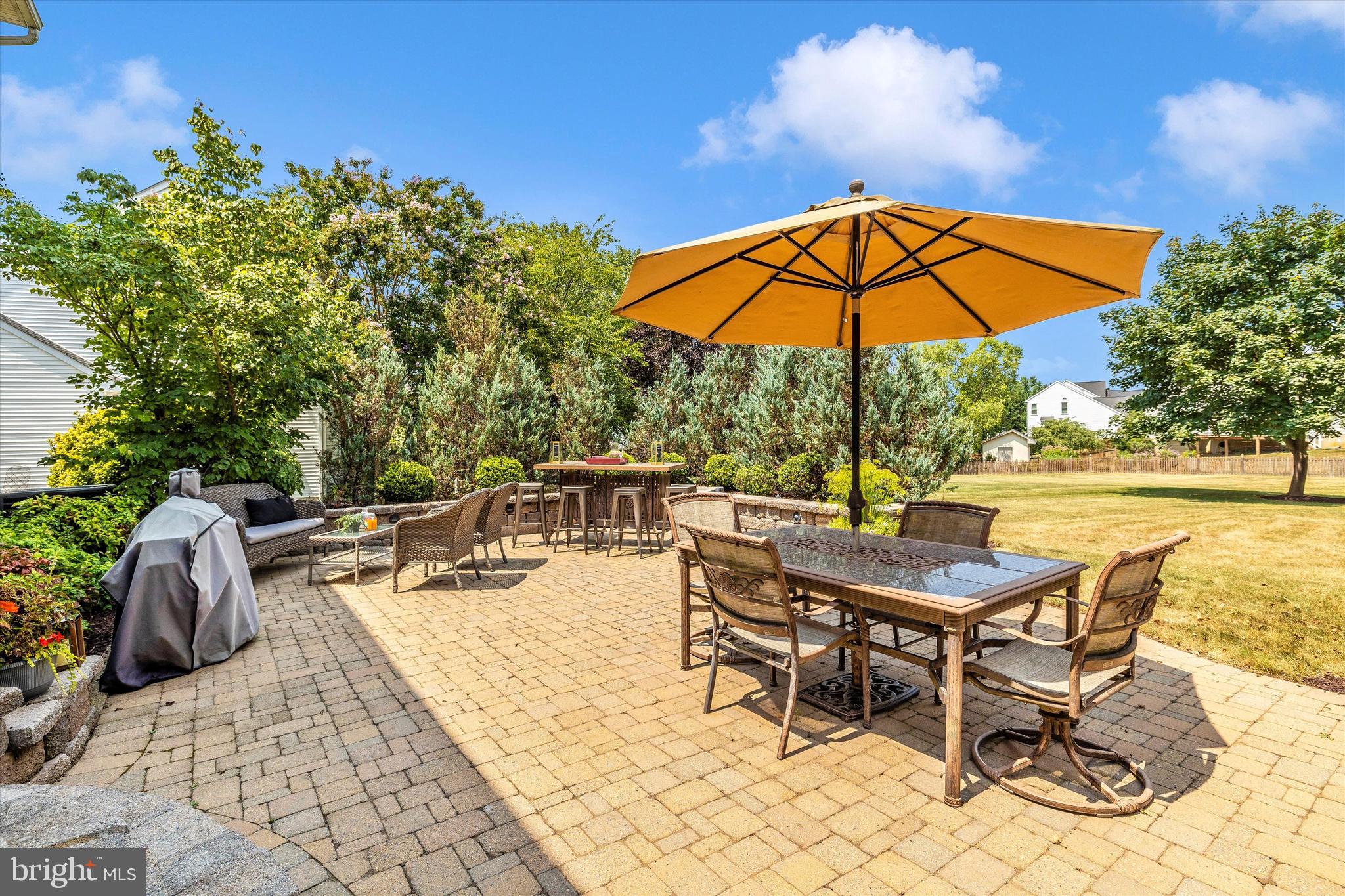 211 Creek Walk Dr