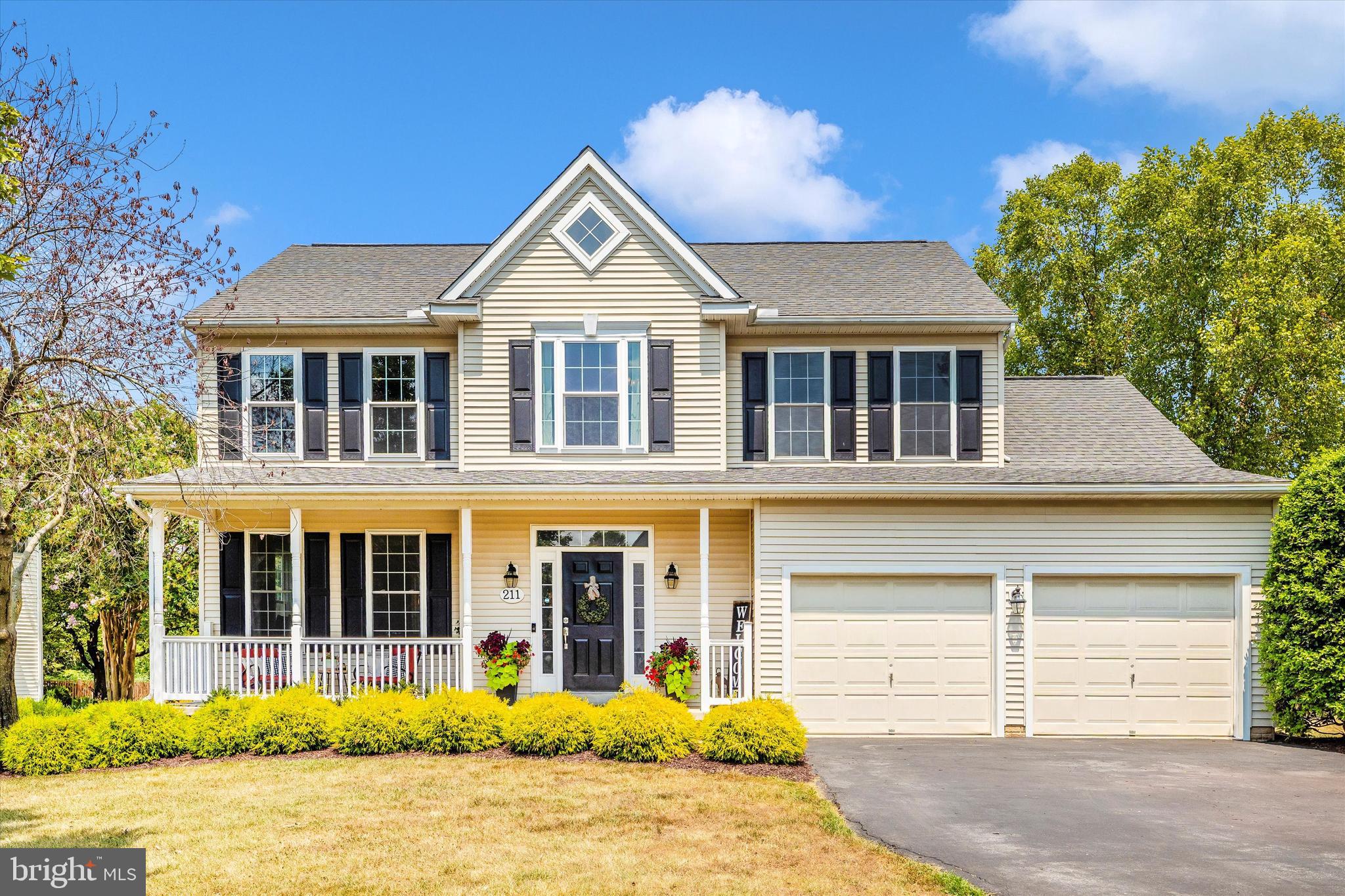 211 Creek Walk Dr