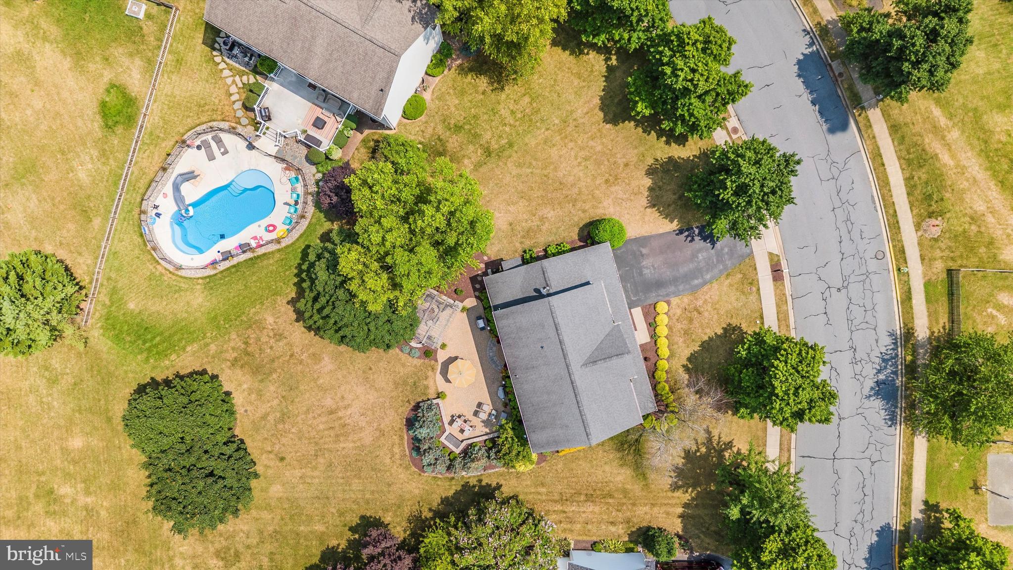 211 Creek Walk Dr