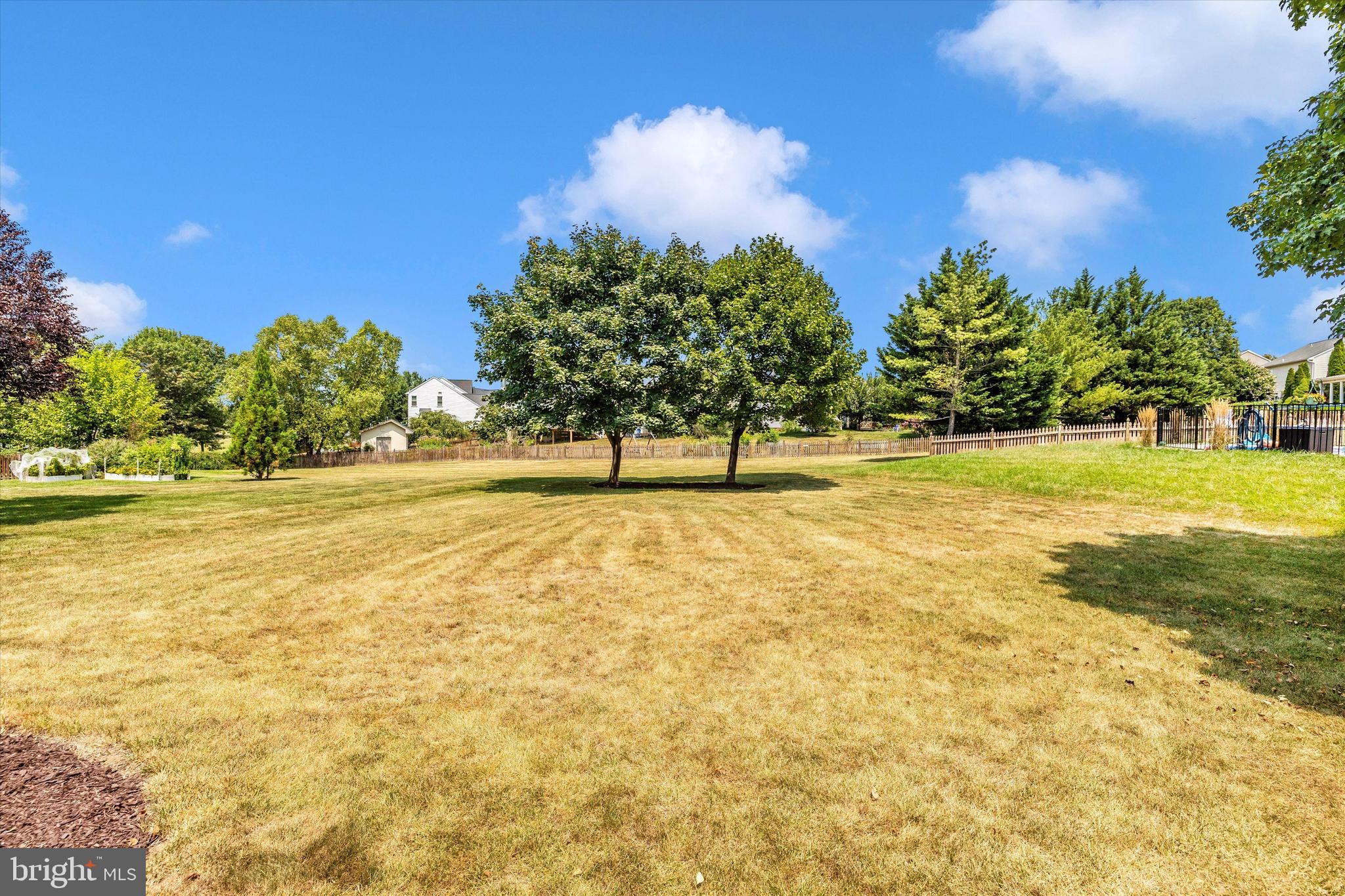 211 Creek Walk Dr