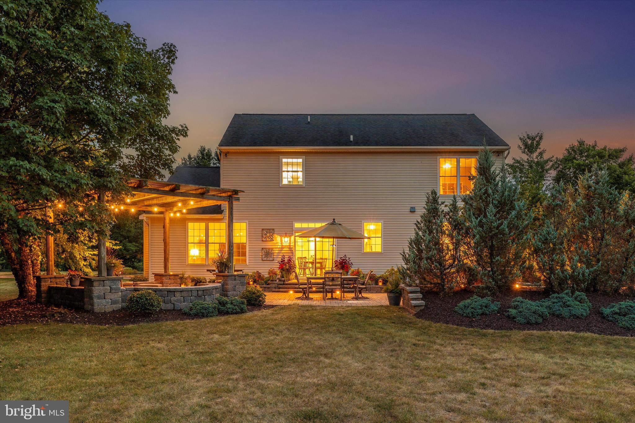 211 Creek Walk Dr