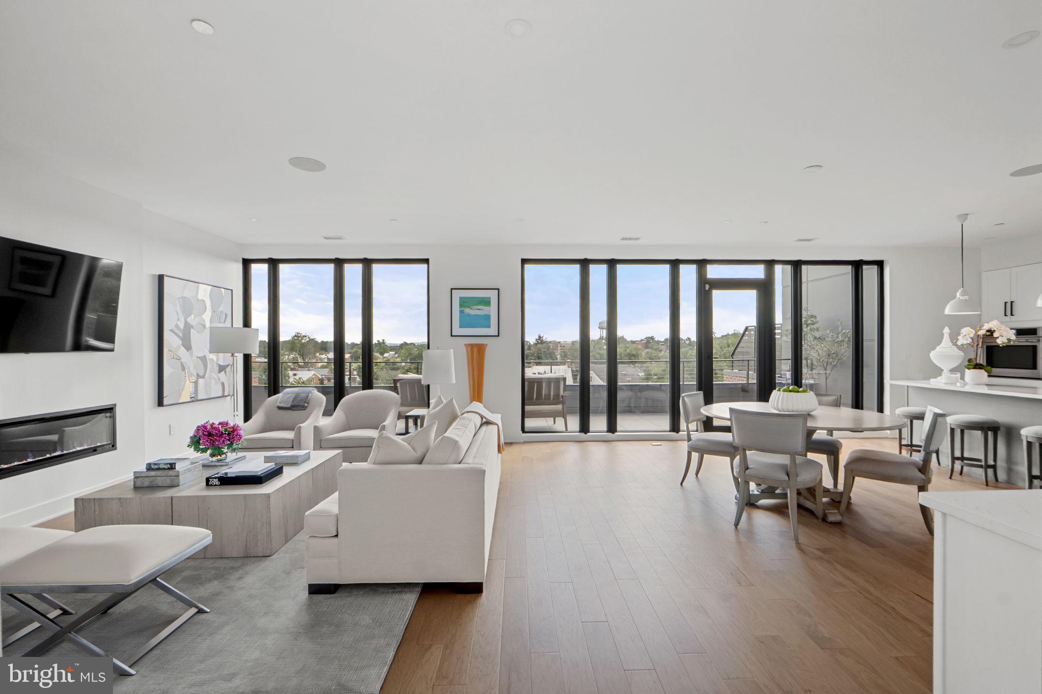 210 SECOND STREET E 402
