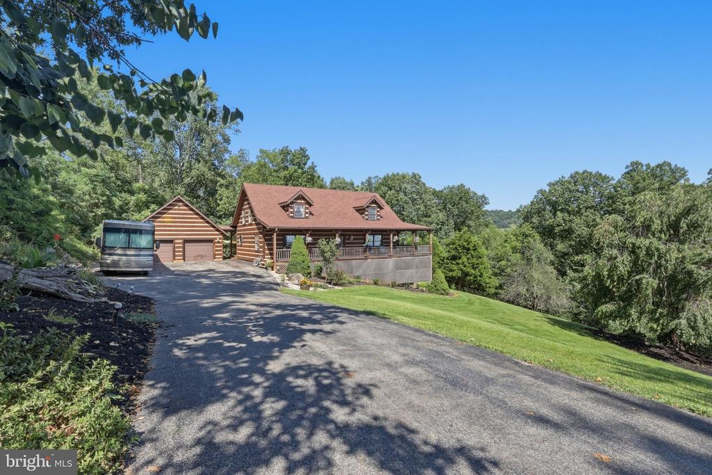 2512 SCRAVEL ROAD