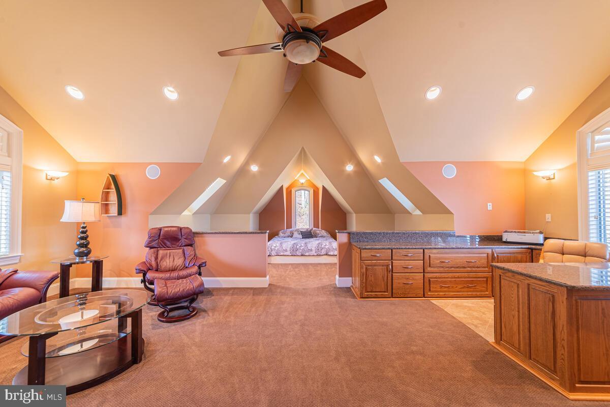 574 Rock Lodge Rd