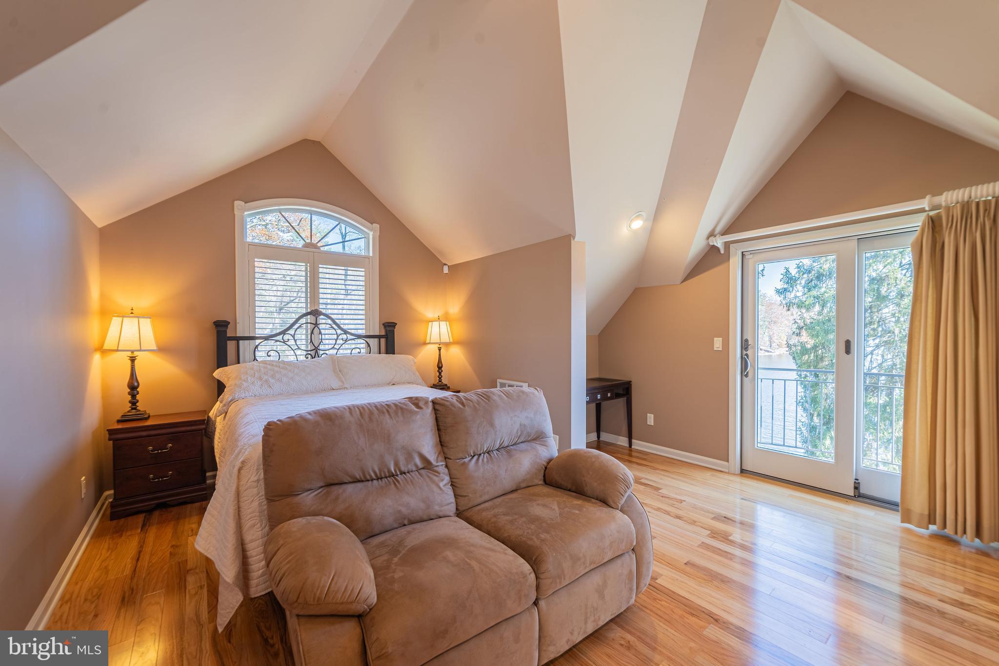 574 Rock Lodge Rd